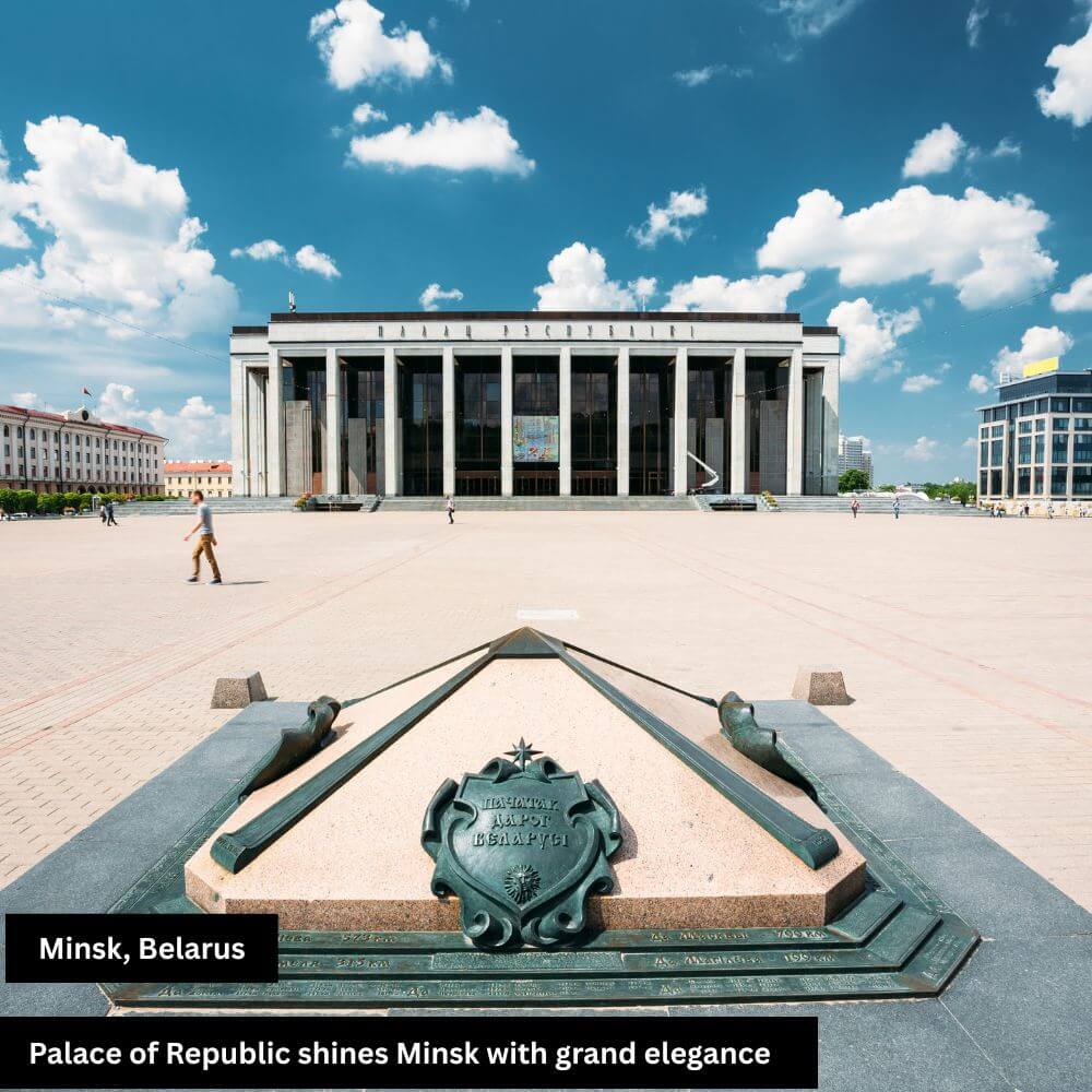 Place of Republic Shines