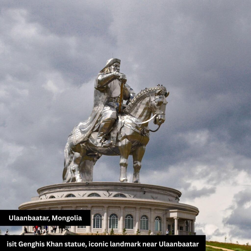 isit genhis khan statue